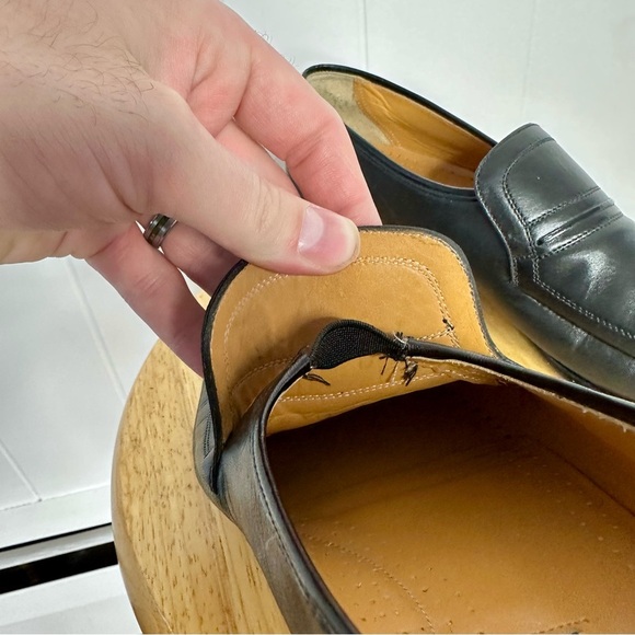 Magnanni Black Leather Slip On Loafers - Picture 5 of 12